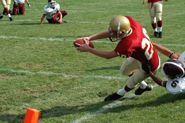 Football Hip Injuries: Knowing the Signs and When to Get Checked